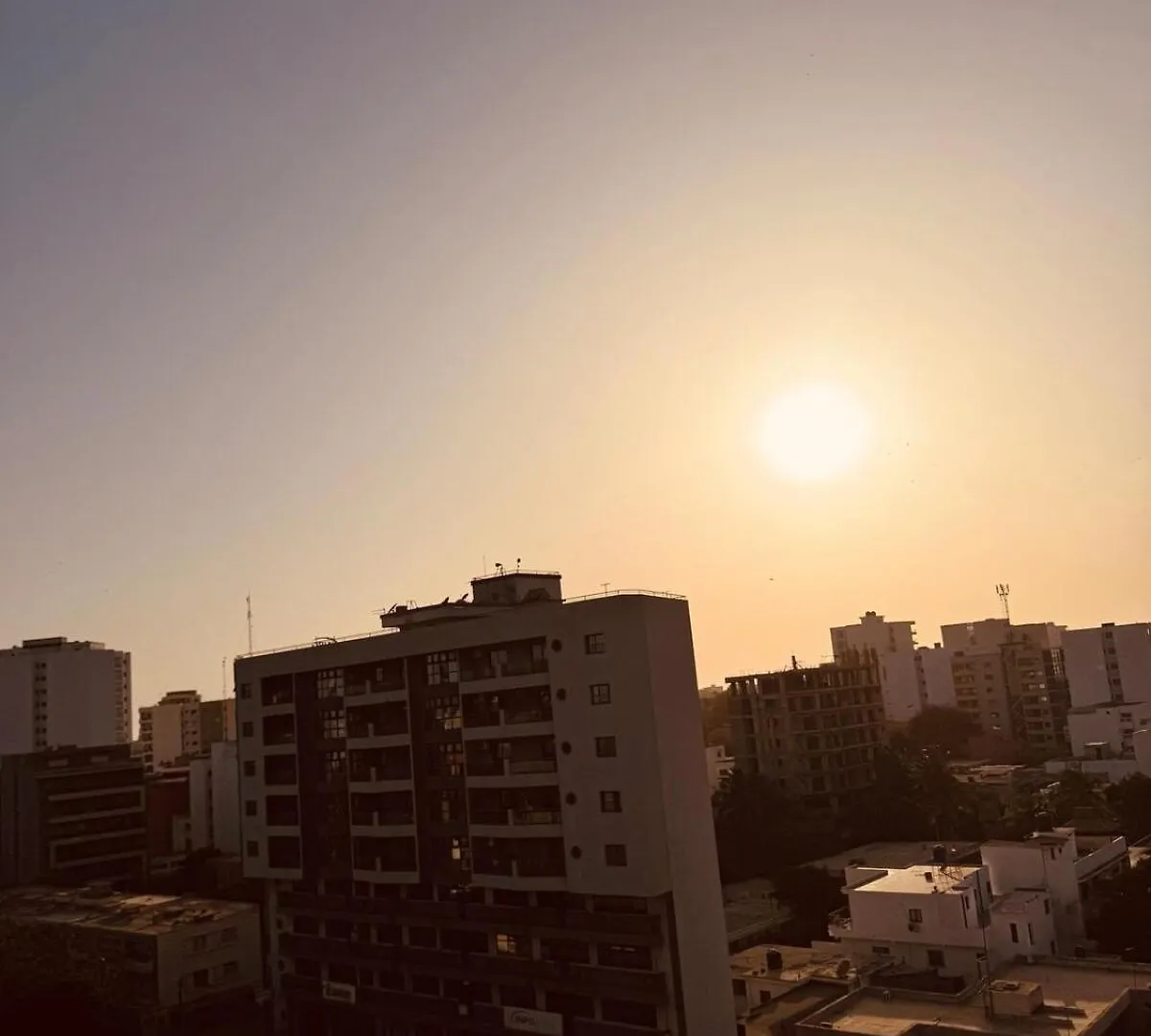 Un Ecrin De Serenite A Dakar Point E Appartement